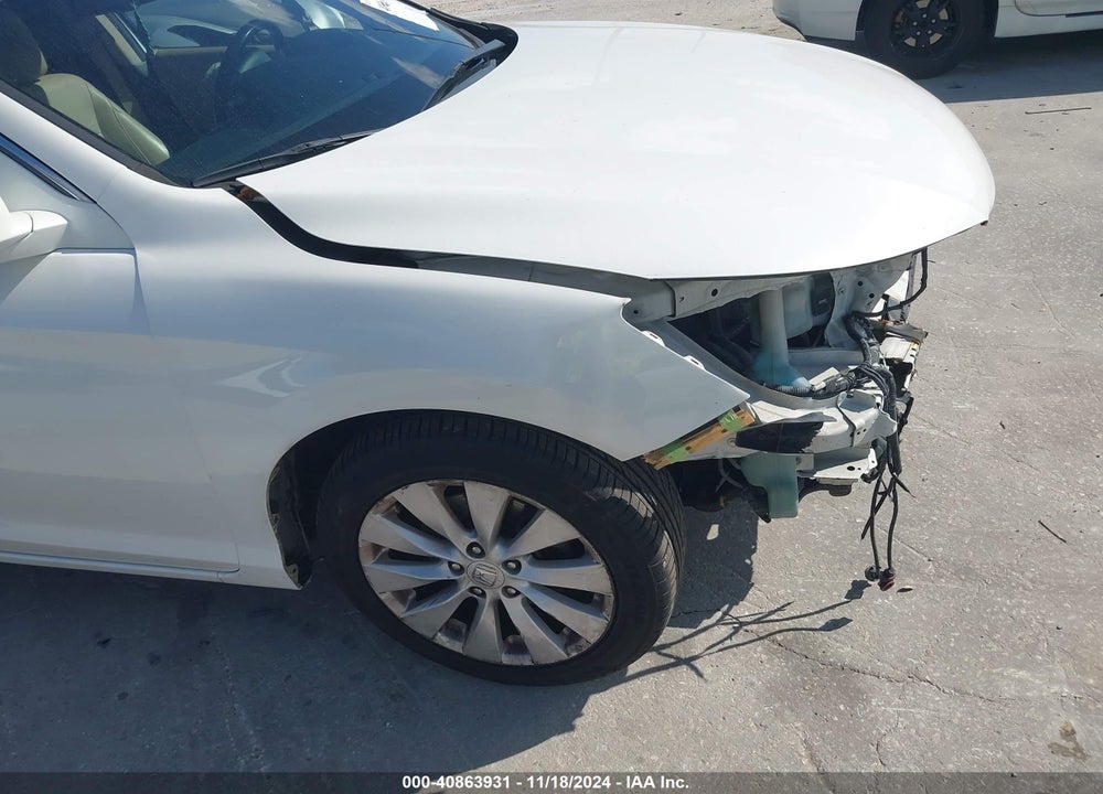 2014 HONDA ACCORD EX-L V-6 VIN: 1HGCR3F8XEA005114