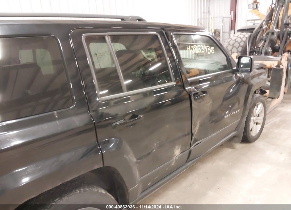 2014 JEEP PATRIOT LATITUDE VIN: 1C4NJRFB8ED766106