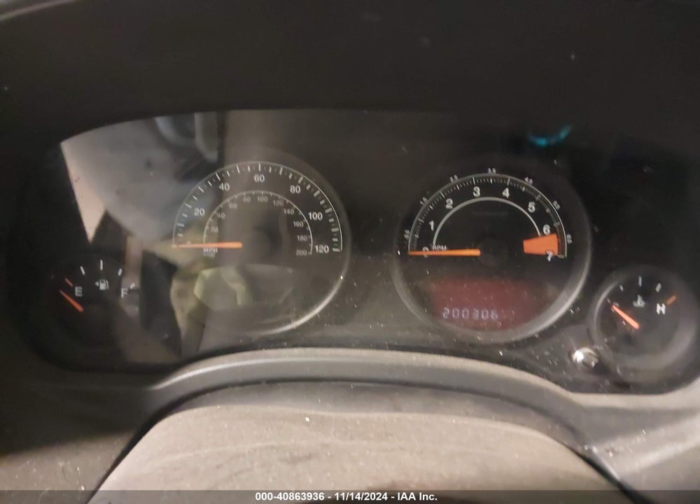 2014 JEEP PATRIOT LATITUDE VIN: 1C4NJRFB8ED766106