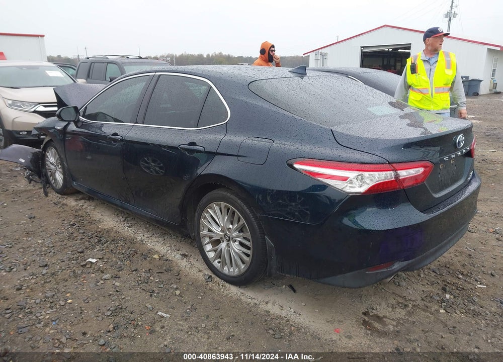 2020 TOYOTA CAMRY XLE HYBRID VIN: 4T1F31AK4LU530956