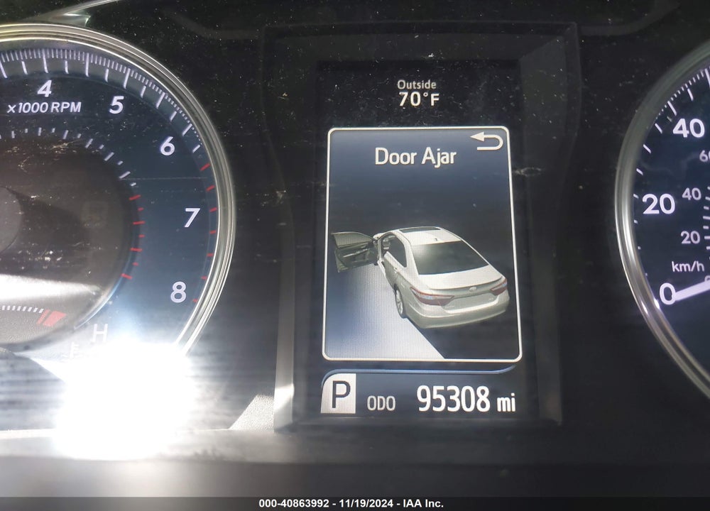 2016 TOYOTA CAMRY LE VIN: 4T4BF1FK4GR573025