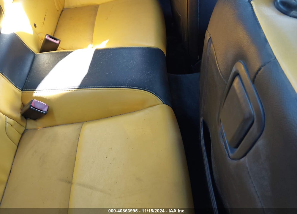 2011 CHEVROLET CAMARO 1LT VIN: 2G1FB1ED3B9127896