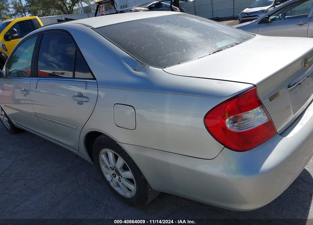 2002 TOYOTA CAMRY XLE VIN: 4T1BE32K72U503557