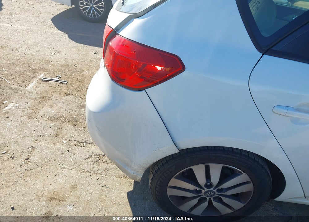 2013 KIA FORTE EX VIN: KNAFU5A27D5690427