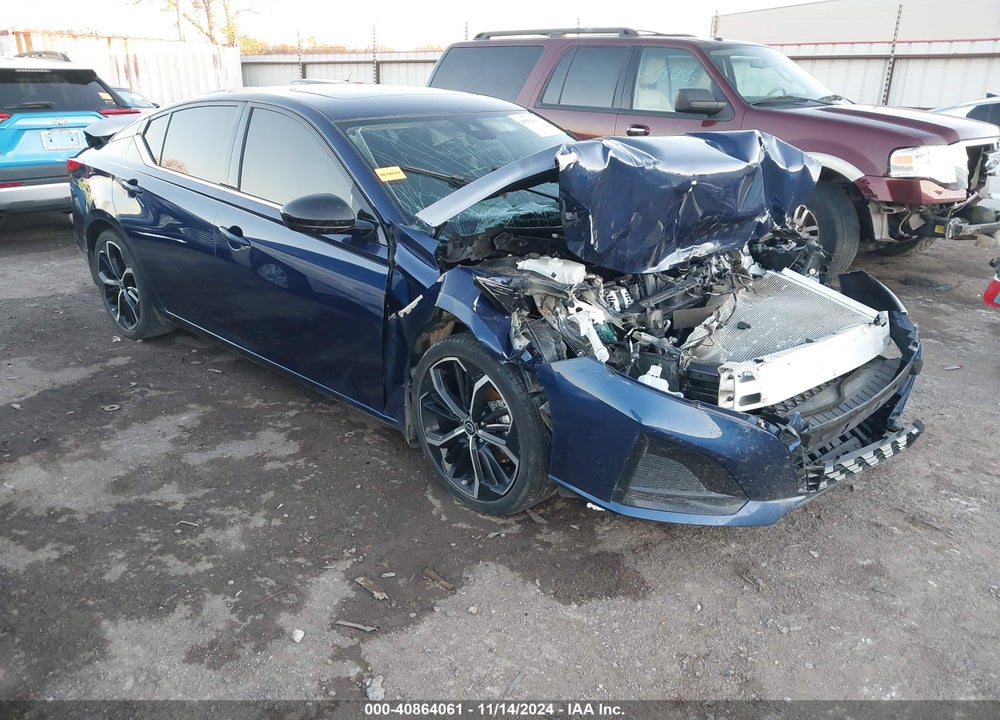 2023 NISSAN ALTIMA SR FWD VIN: 1N4BL4CV0PN333591