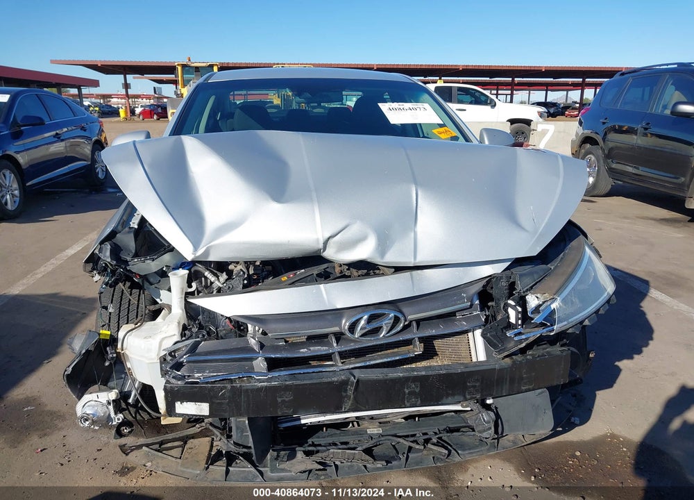 2020 HYUNDAI ELANTRA VIN: 5NPD84LF5LH529484