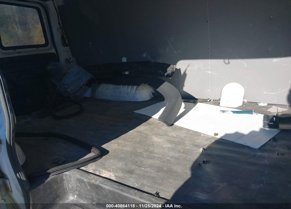 2022 GMC SAVANA CARGO RWD 2500 REGULAR WHEELBASE WORK VAN VIN: 1GTW7AF77N1222004