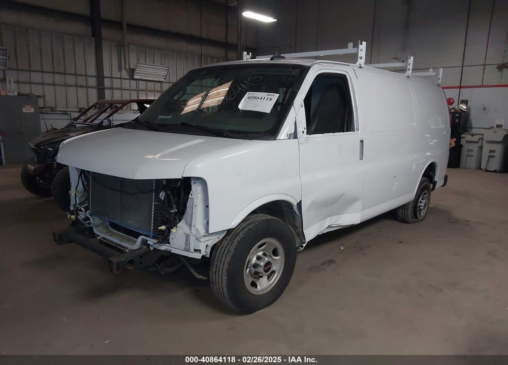 2022 GMC SAVANA CARGO RWD 2500 REGULAR WHEELBASE WORK VAN VIN: 1GTW7AF77N1222004