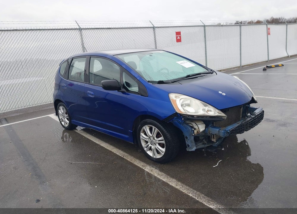 2010 HONDA FIT SPORT VIN: JHMGE8H44AC022460