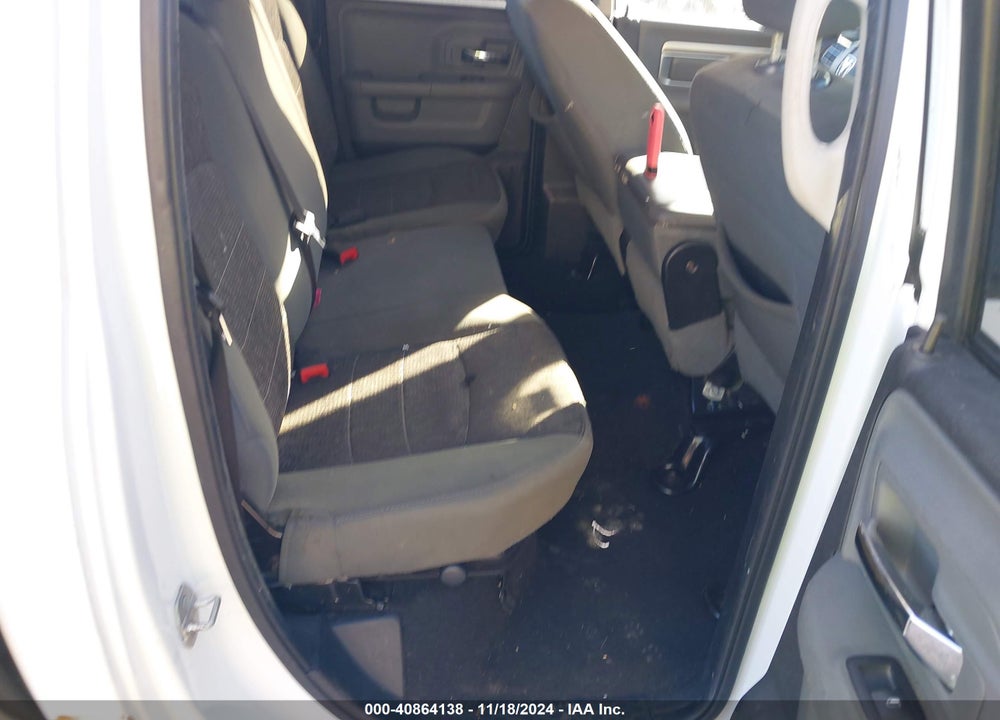 2016 RAM 1500 BIG HORN VIN: 1C6RR6GT2GS163836