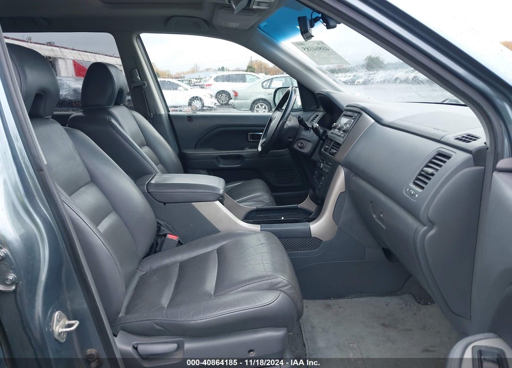 2007 HONDA PILOT EX-L VIN: 2HKYF185X7H536068