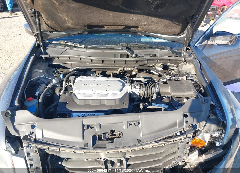 2010 HONDA ACCORD 3.5 EX-L VIN: 1HGCP3F82AA020447