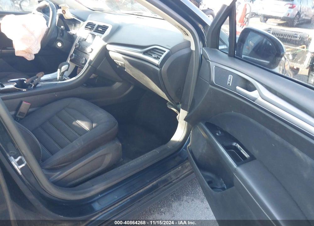 2014 FORD FUSION SE VIN: 3FA6P0H70ER244512