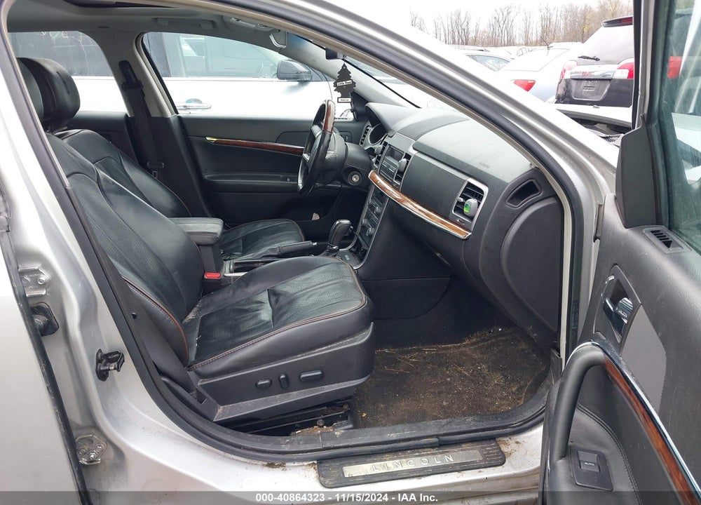 2012 LINCOLN MKZ VIN: 3LNHL2GC8CR832773