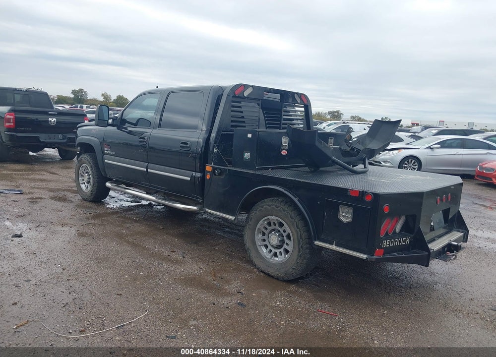 2007 CHEVROLET SILVERADO 2500HD CLASSIC LT1 VIN: 1GCHK23D67F193298