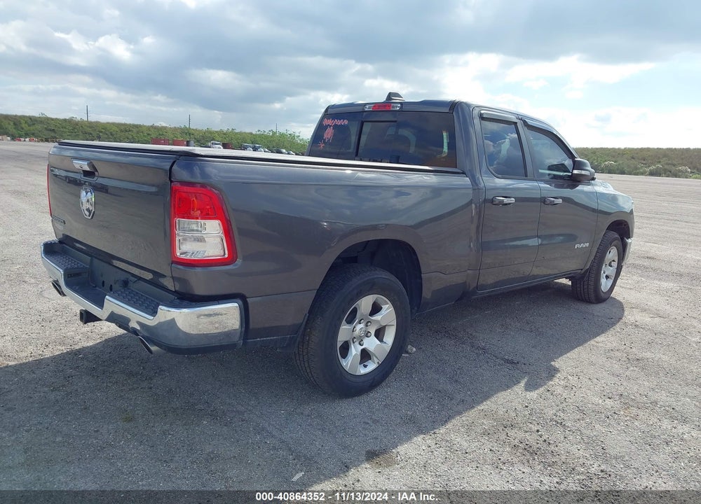 2020 RAM 1500 BIG HORN 4X2 6'4 BOX VIN: 1C6RREBT3LN128829