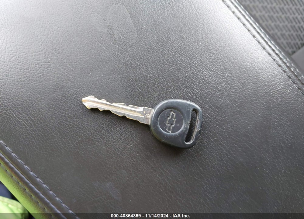 2010 CHEVROLET TRAVERSE LT VIN: 1GNLRFED1AS130531