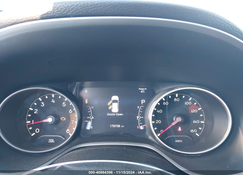 2018 JEEP COMPASS LATITUDE FWD VIN: 3C4NJCBB8JT108616