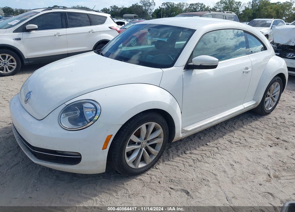2013 VOLKSWAGEN BEETLE 2.0L TDI VIN: 3VWJL7AT5DM634241