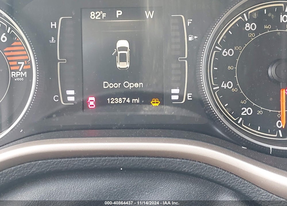 2017 JEEP CHEROKEE LATITUDE 4X4 VIN: 1C4PJMCBXHW565218