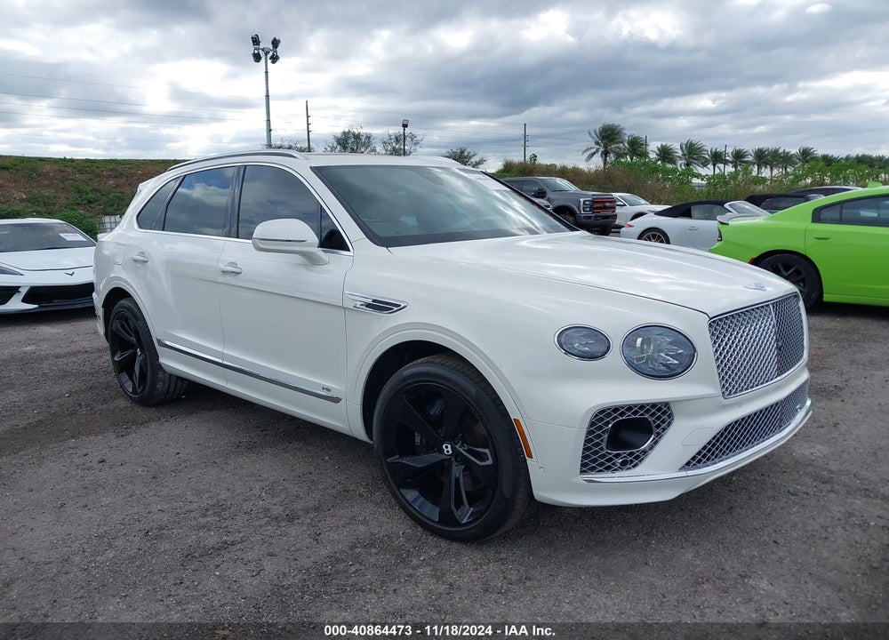 2021 BENTLEY BENTAYGA FIRST EDITION/V8 VIN: SJAAM2ZV4MC033687