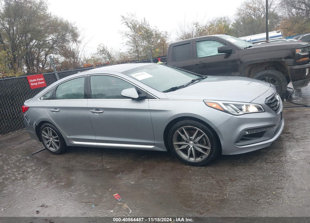 2015 HYUNDAI SONATA SPORT 2.0T VIN: 5NPE34AB7FH074323