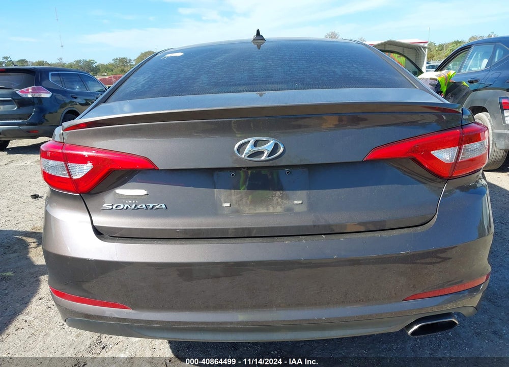 2016 HYUNDAI SONATA VIN: 5NPE24AF4GH330991