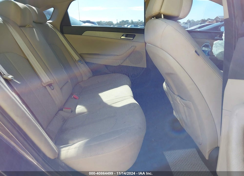 2016 HYUNDAI SONATA VIN: 5NPE24AF4GH330991