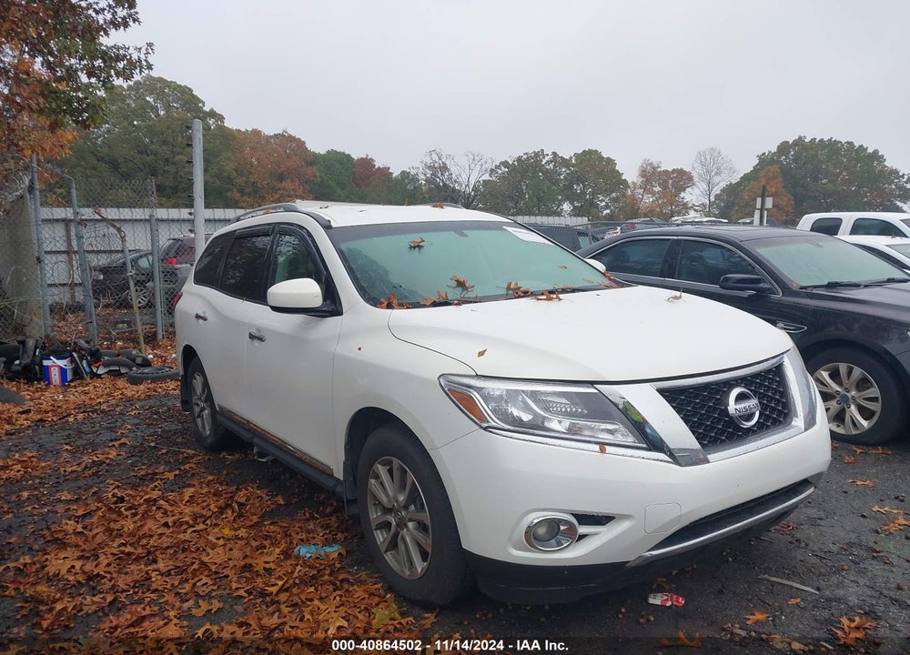 2014 NISSAN PATHFINDER SL VIN: 5N1AR2MN3EC686032