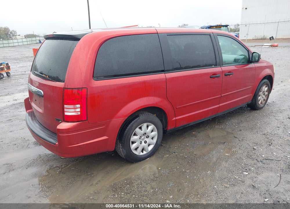 2008 CHRYSLER TOWN & COUNTRY LX VIN: 2A8HR44H18R708123