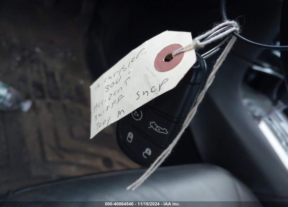 2014 CHRYSLER 300C VIN: 2C3CCAKTXEH315963