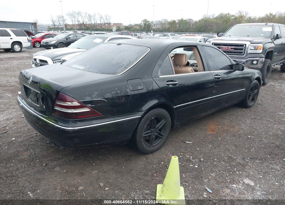 2000 MERCEDES-BENZ S 430 VIN: WDBNG70J7YA126895