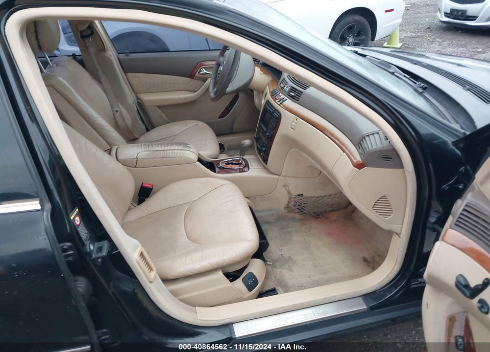 2000 MERCEDES-BENZ S 430 VIN: WDBNG70J7YA126895