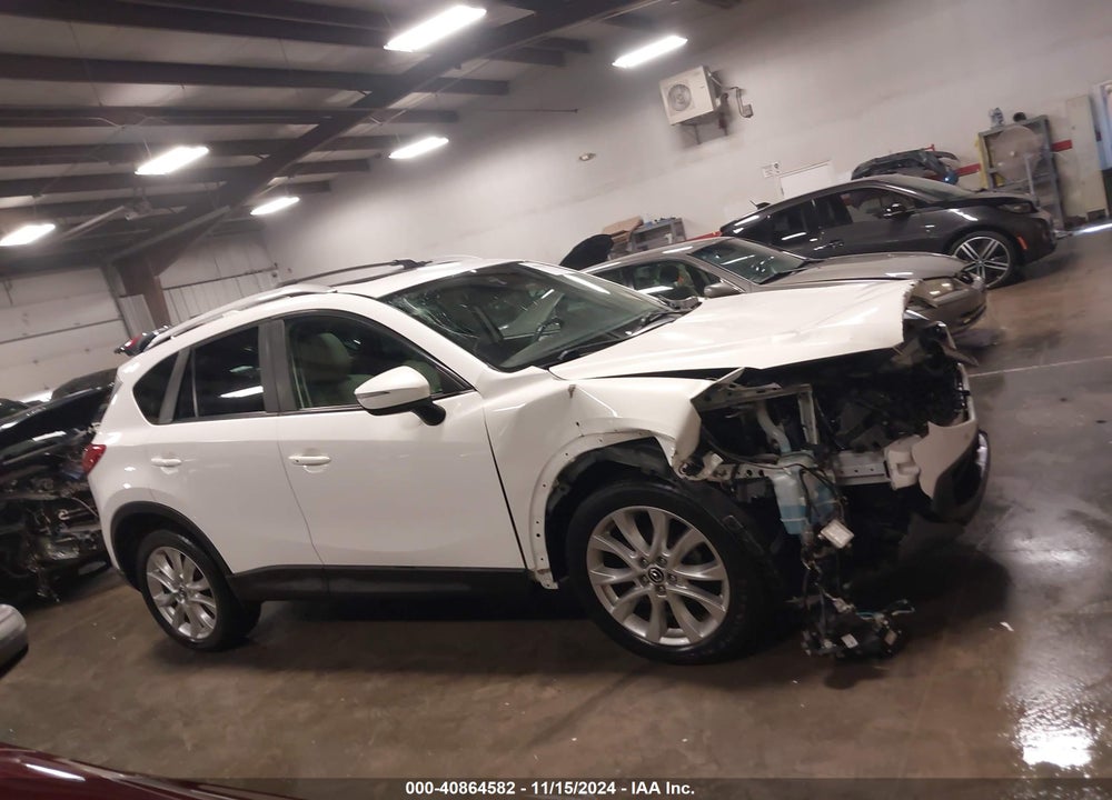 2015 MAZDA CX-5 GRAND TOURING VIN: JM3KE4DY9F0517704