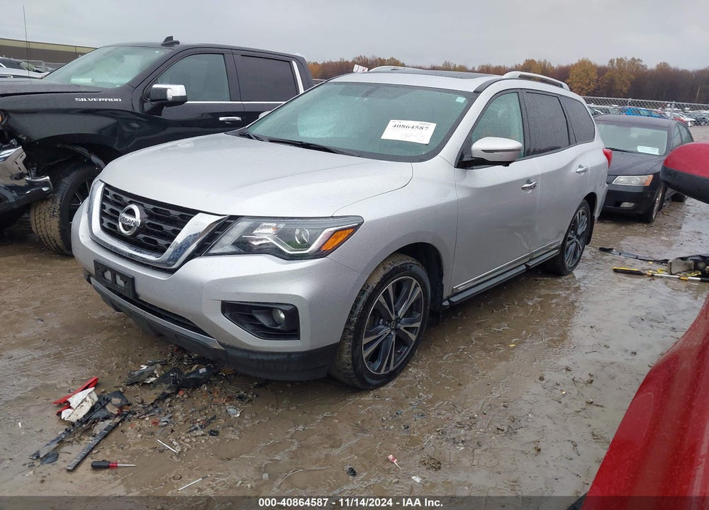 2017 NISSAN PATHFINDER VIN: 5N1DR2MM8HC670952
