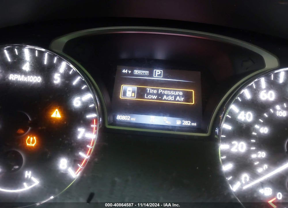 2017 NISSAN PATHFINDER VIN: 5N1DR2MM8HC670952