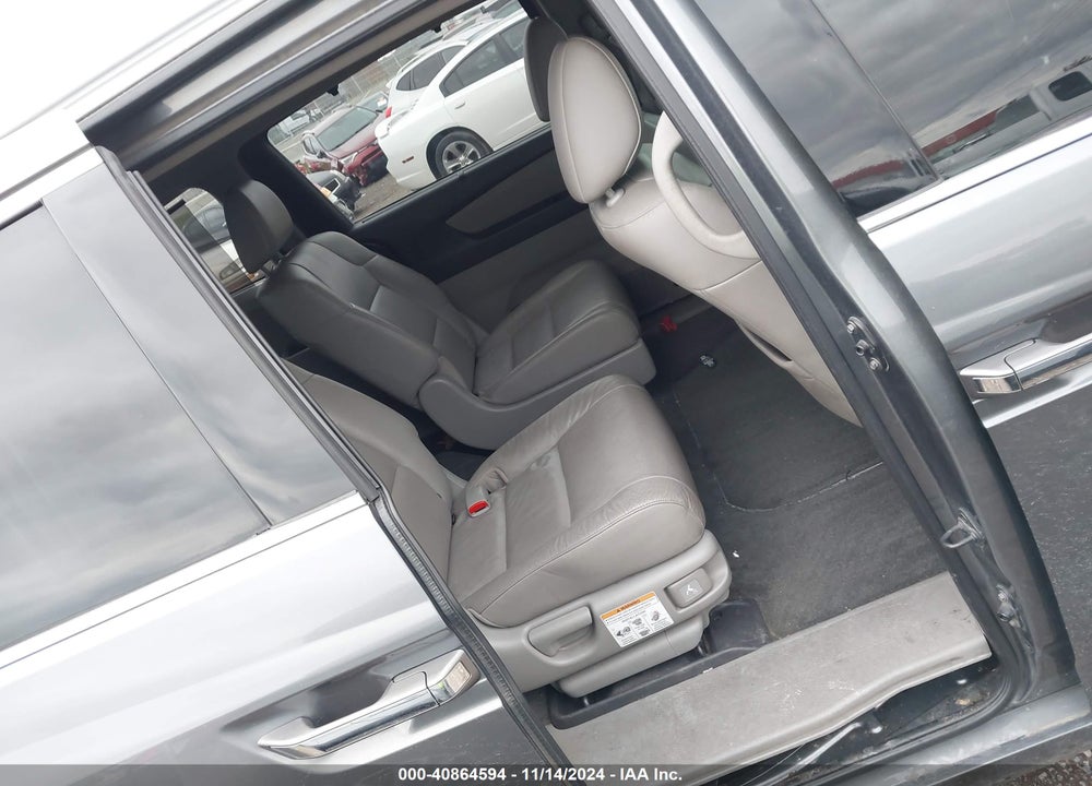 2011 HONDA ODYSSEY TOURING/TOURING ELITE VIN: 5FNRL5H91BB093825