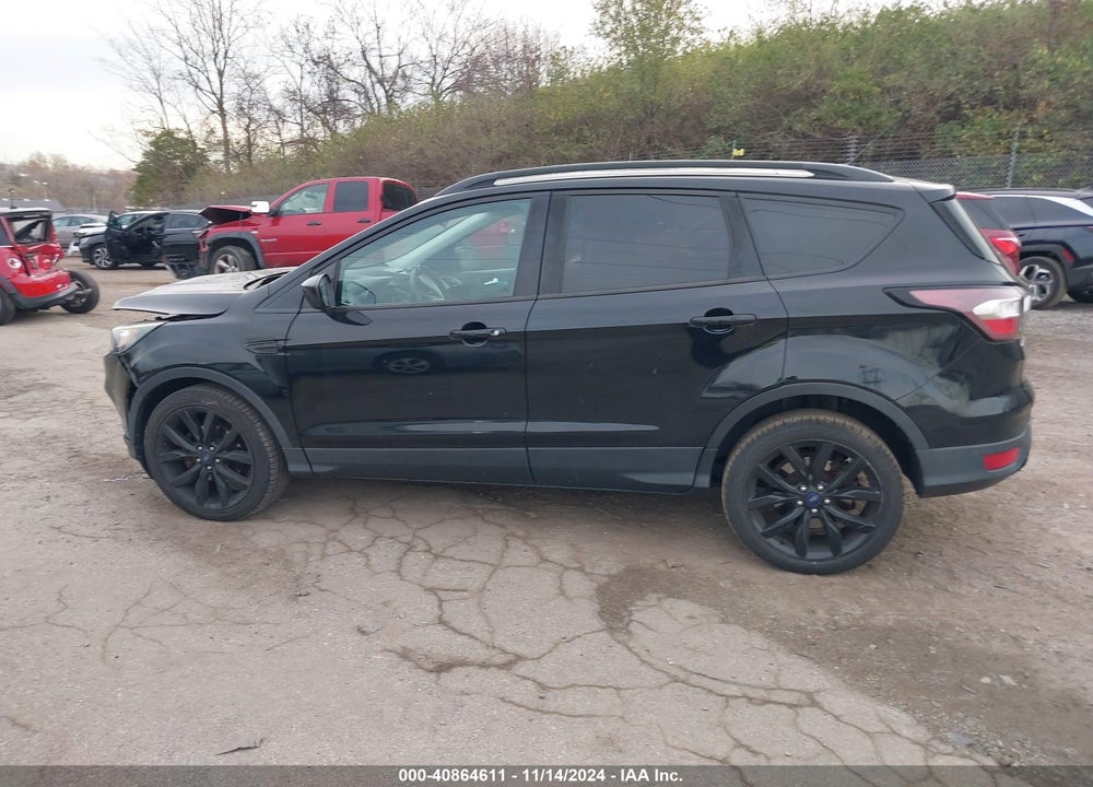 2017 FORD ESCAPE SE VIN: 1FMCU0GD3HUE51076
