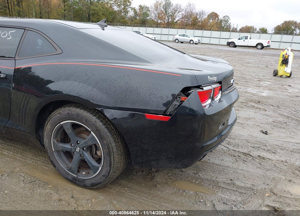 2011 CHEVROLET CAMARO VIN: 2G1FA1ED3B9165616