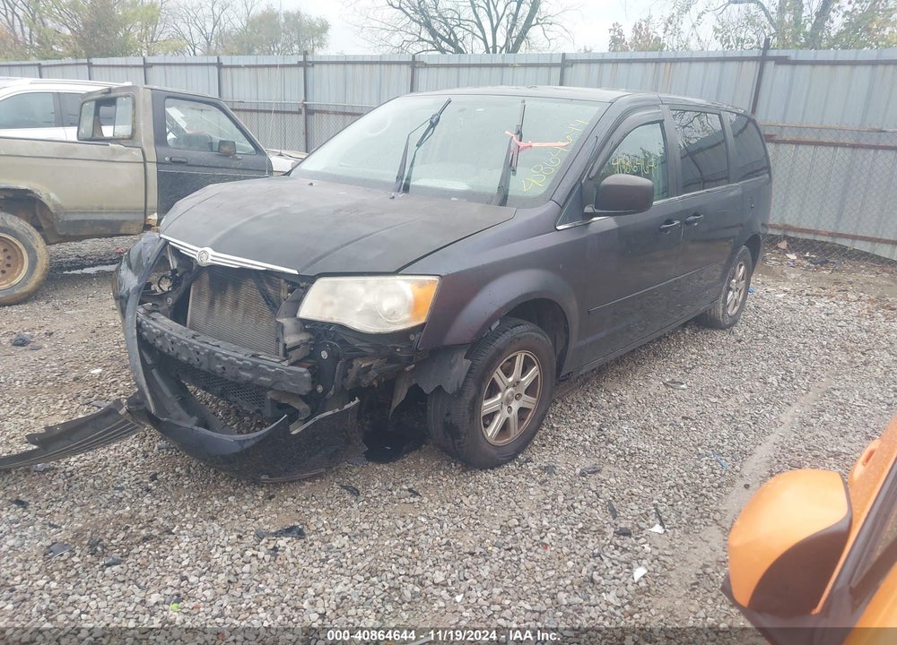 2010 CHRYSLER TOWN & COUNTRY NEW LX VIN: 2A4RR2D1XAR344738