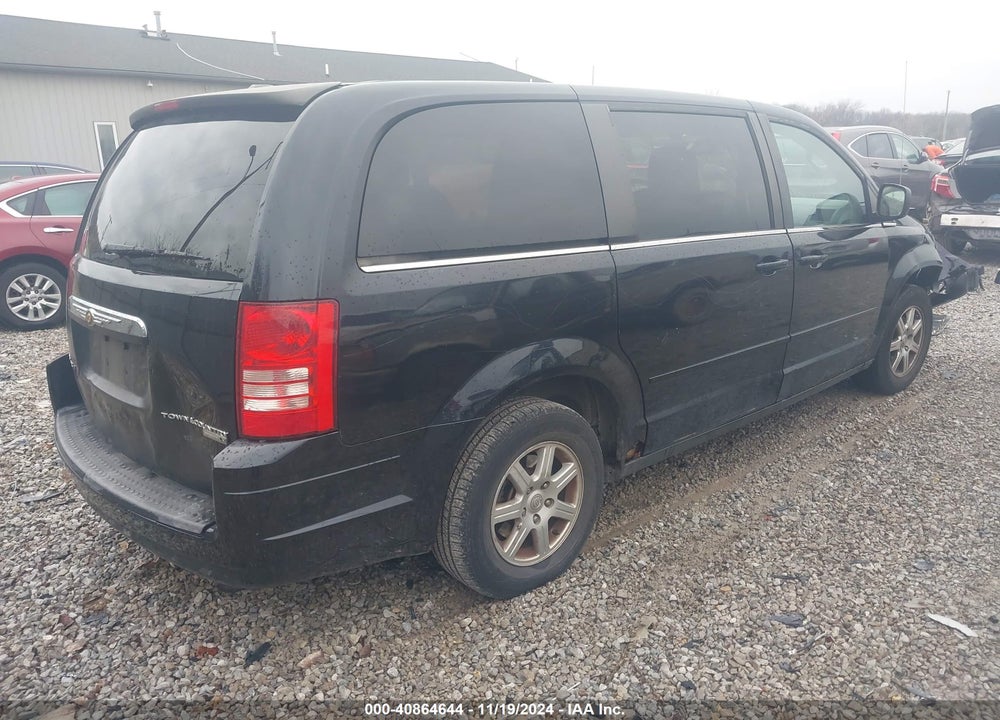 2010 CHRYSLER TOWN & COUNTRY NEW LX VIN: 2A4RR2D1XAR344738