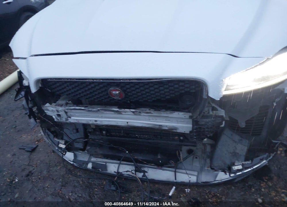 2018 JAGUAR F-PACE 35T PORTFOLIO VIN: SADCN2EV0JA241264