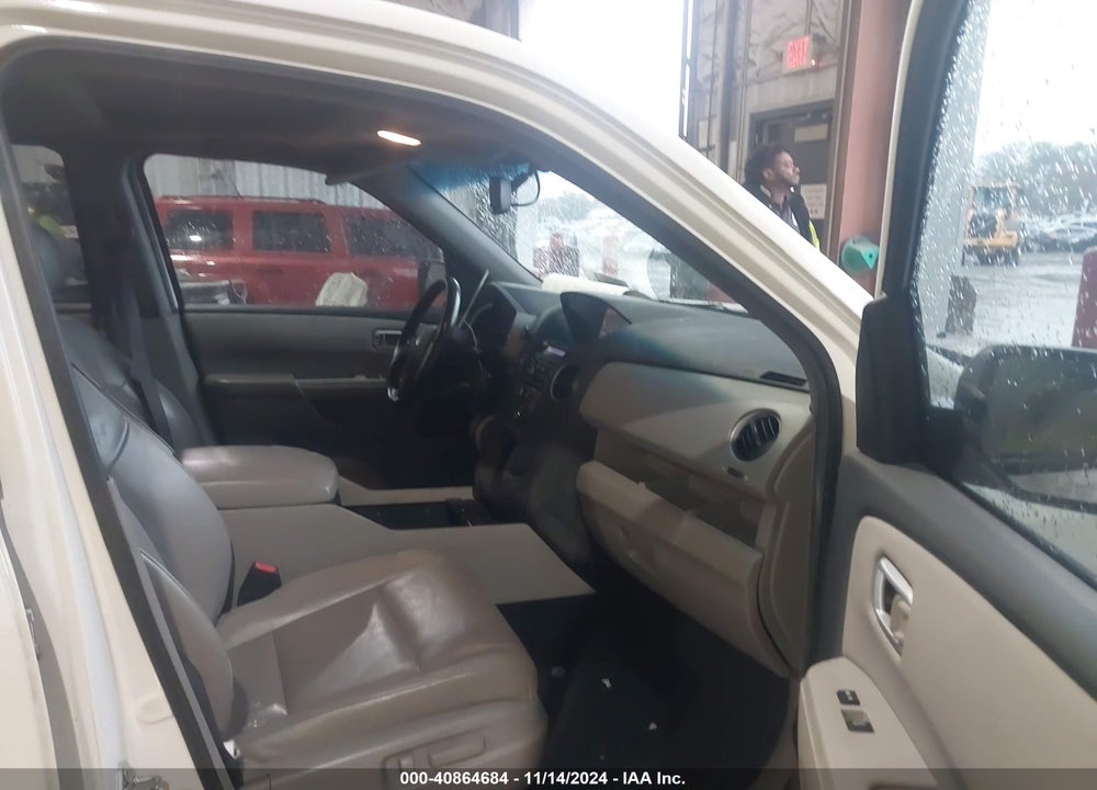 2012 HONDA PILOT EX-L VIN: 5FNYF3H56CB005664