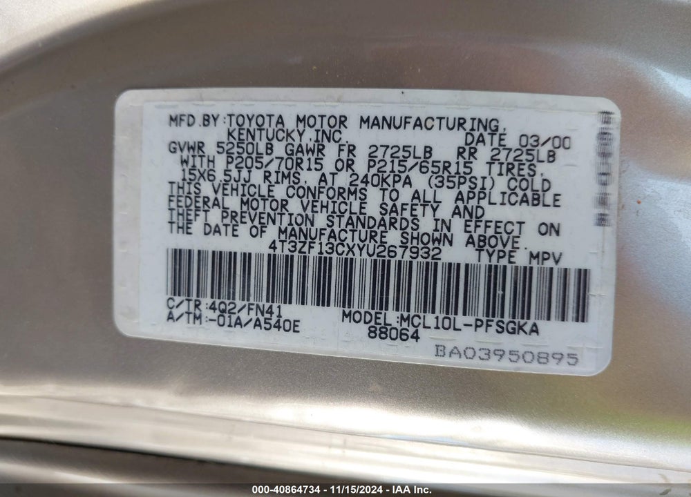 2000 TOYOTA SIENNA LE VIN: 4T3ZF13CXYU267932