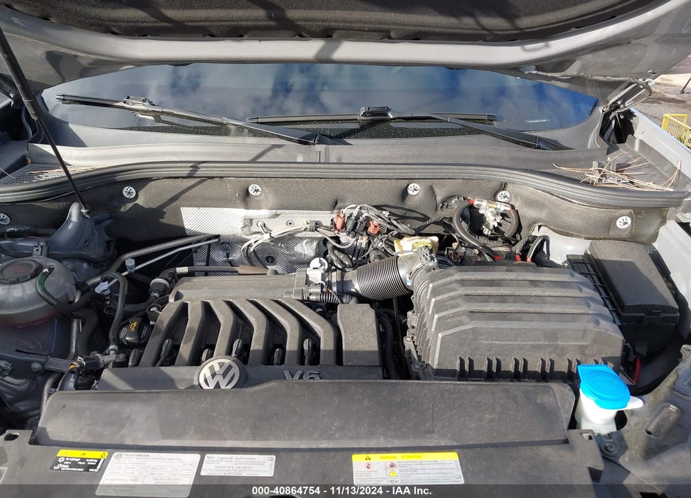 2021 VOLKSWAGEN ATLAS CROSS SPORT 3.6L V6 SE W/TECHNOLOGY R-LINE VIN: 1V2PE2CA0MC216790