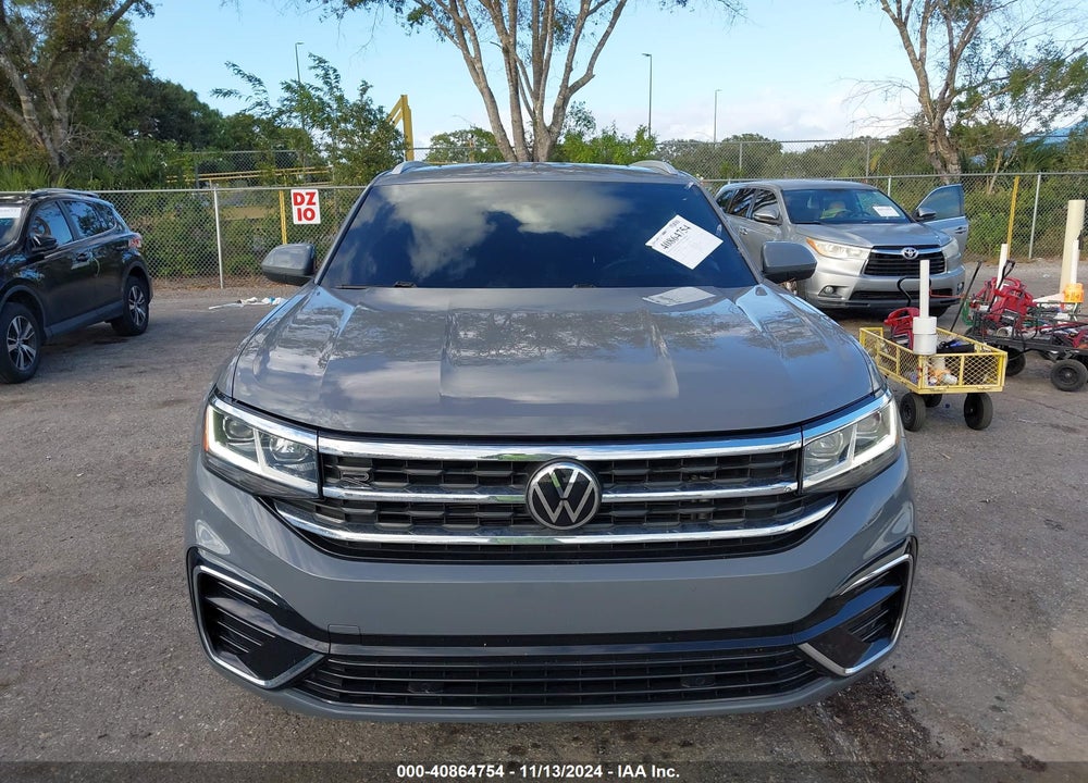 2021 VOLKSWAGEN ATLAS CROSS SPORT 3.6L V6 SE W/TECHNOLOGY R-LINE VIN: 1V2PE2CA0MC216790