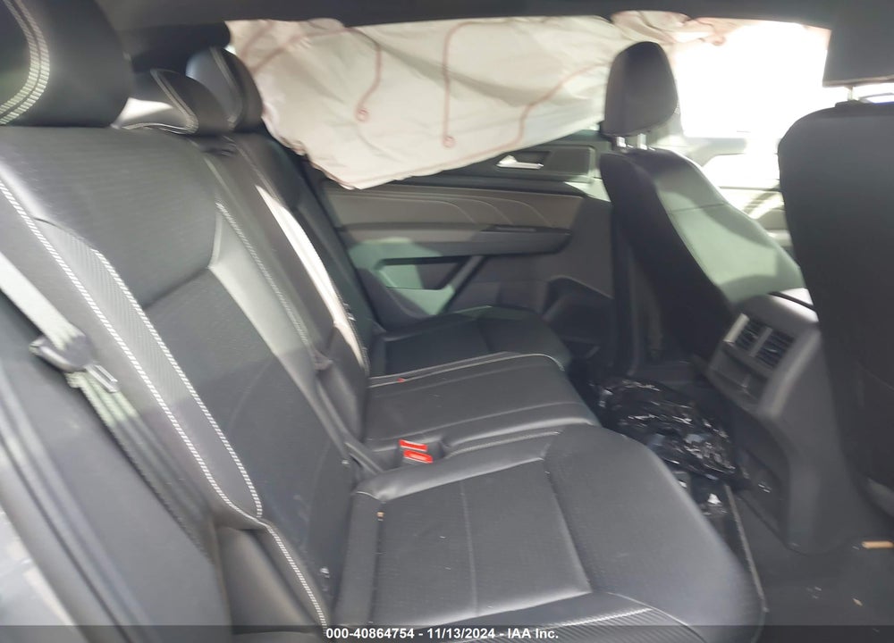 2021 VOLKSWAGEN ATLAS CROSS SPORT 3.6L V6 SE W/TECHNOLOGY R-LINE VIN: 1V2PE2CA0MC216790