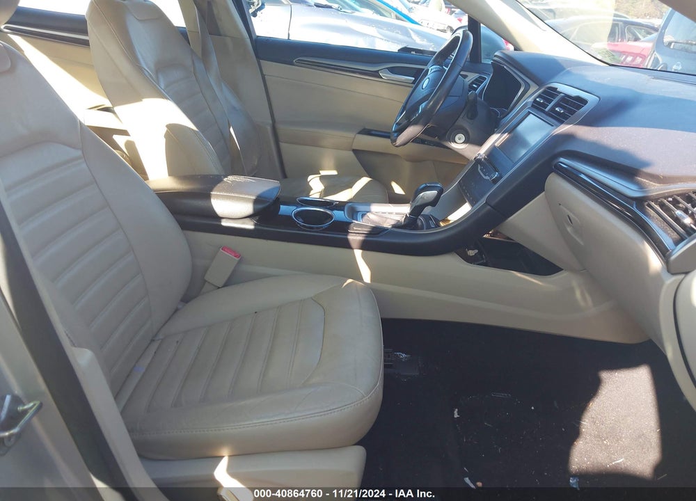 2013 FORD FUSION SE VIN: 3FA6P0HR5DR174330