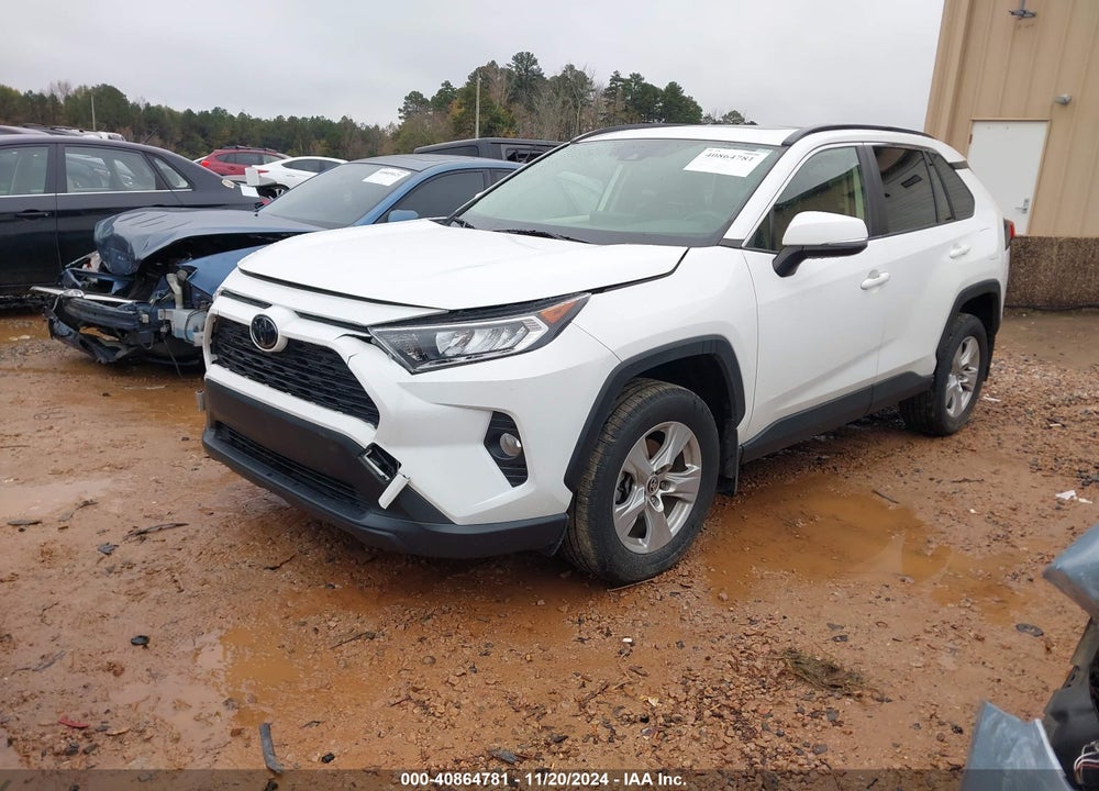 2020 TOYOTA RAV4 XLE VIN: JTMP1RFV3LD529958