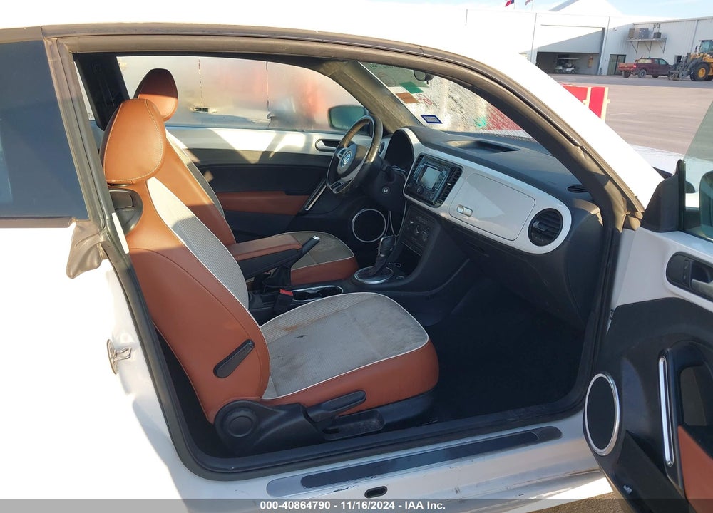 2015 VOLKSWAGEN BEETLE 1.8T CLASSIC VIN: 3VWF17AT4FM654382